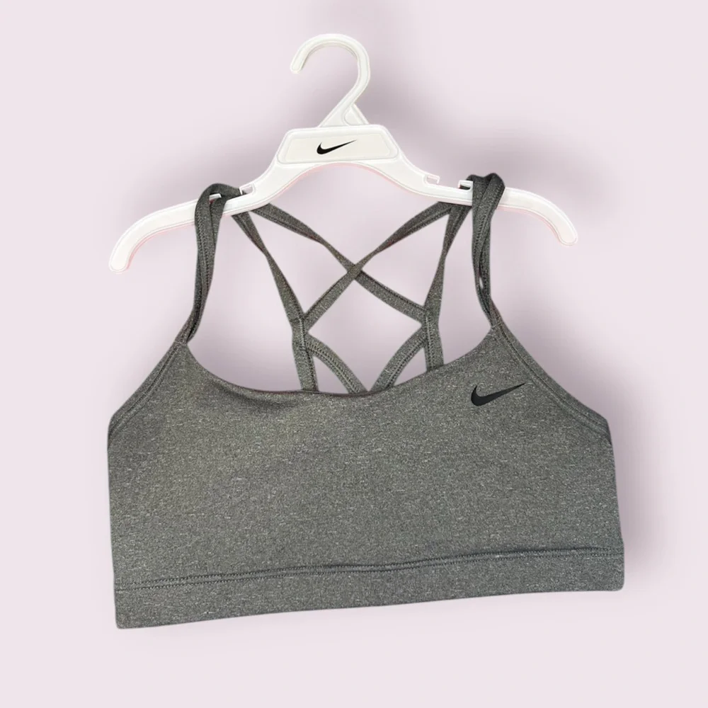 Nike Women's Gray Sports Bra